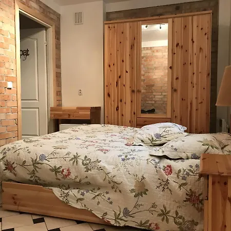 Ambra Hotel *